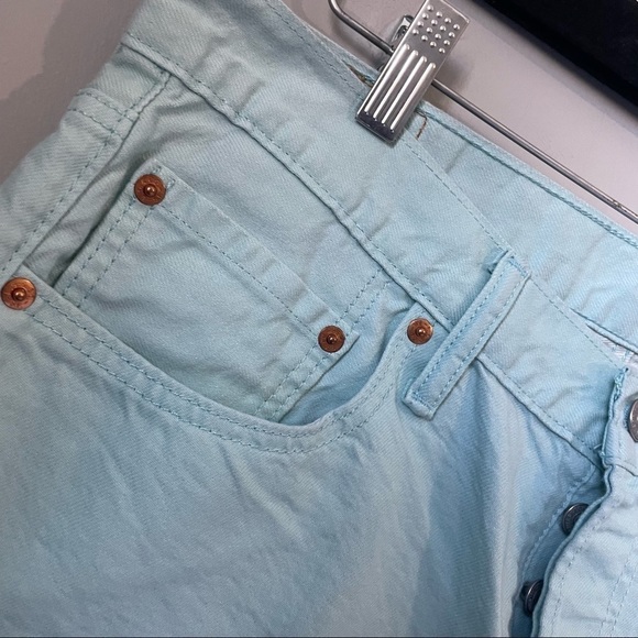 Levi’s high waisted Turquoise 501 shorts button fly size 32 🤍🤍 - Picture 8 of 10